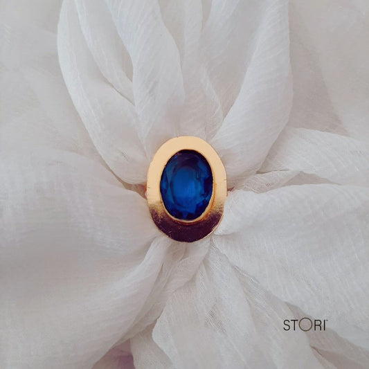 Blue Oval Stone Golden Disc Finger Ring