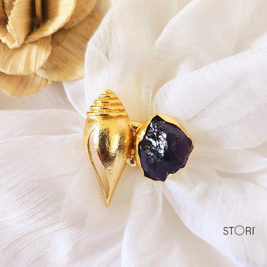 Amethyst & Golden Shell Statement Finger Ring