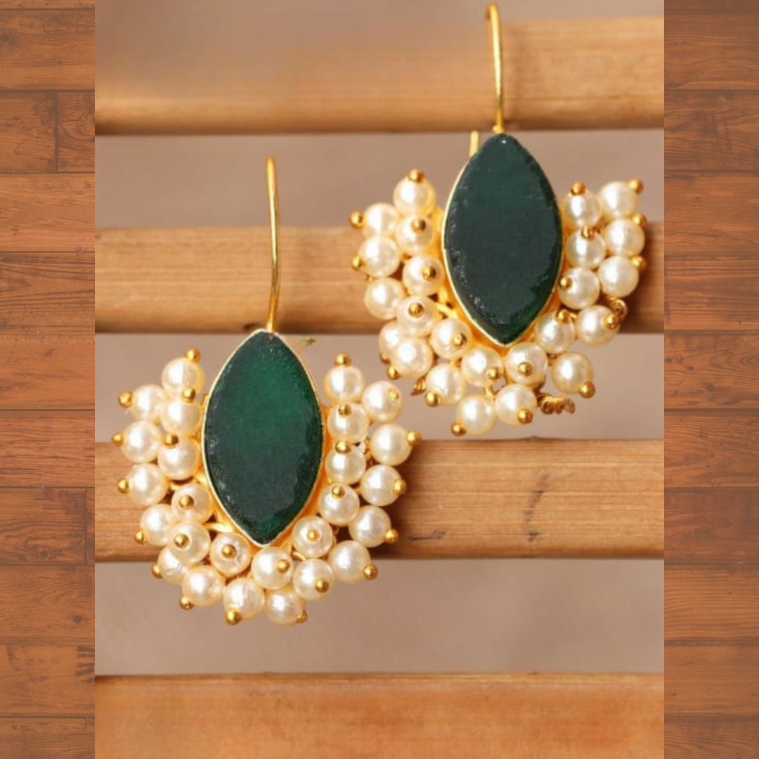 Pallavi Raw Stone & Pearls Earrings