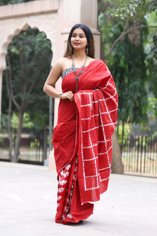 Red & White Handloom Cotton Mulmul Saree