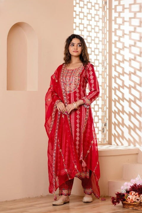 Red Designer Rayon Side Slit Embroidered Kurti Apnt Set With Organza Dupatta