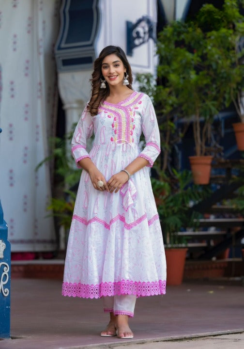 Pink Cotton Floral Embroidered Anarkali Kurti Pant Set With Chiffon Dupatta