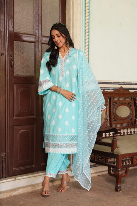 Turquoise Three Piece Nyra Cut Cotton Straight Kurti Set With Harem Pant and Organza Dupatta