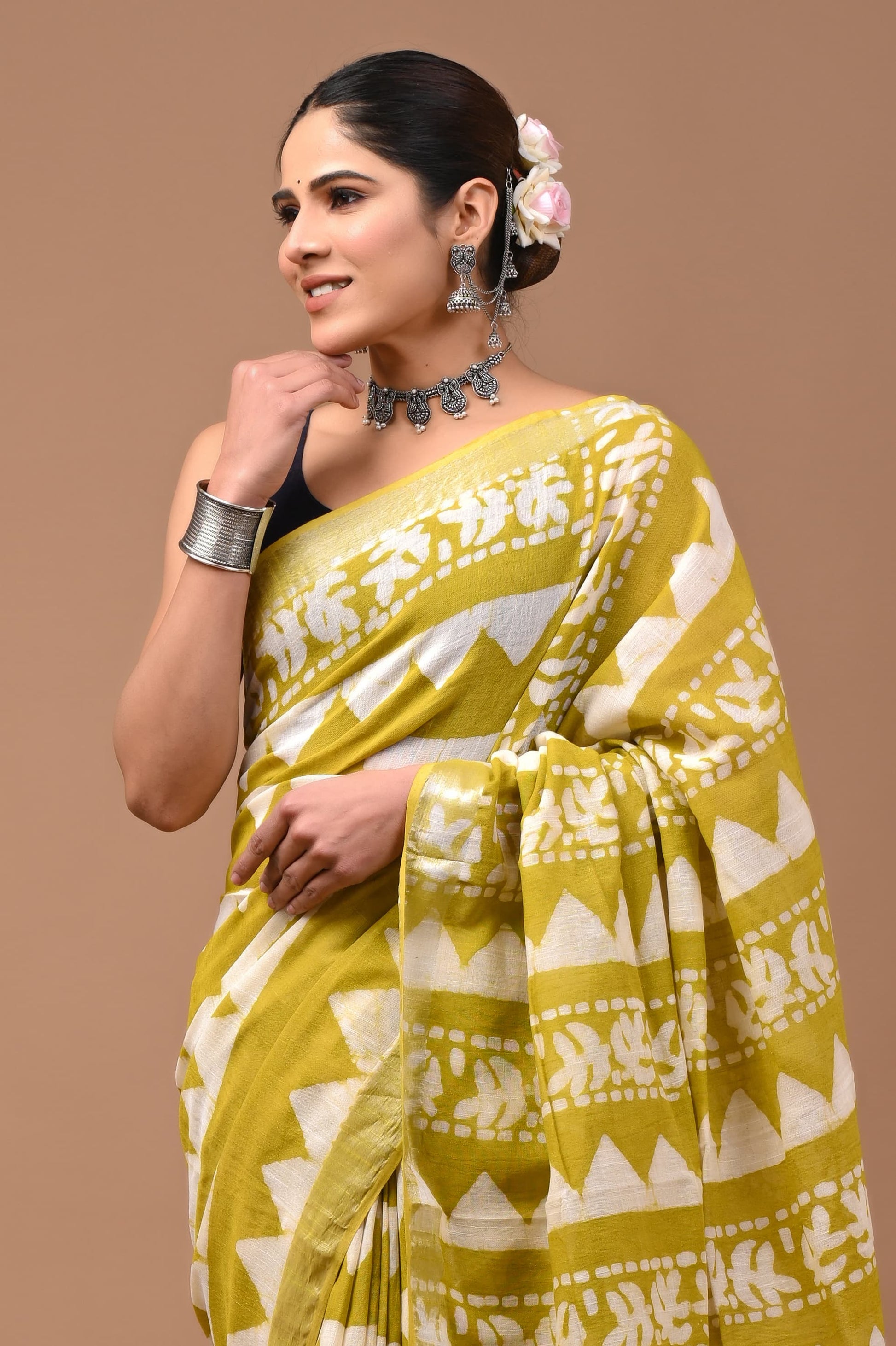 Shop Olive Green Linen Saree Online-STORI