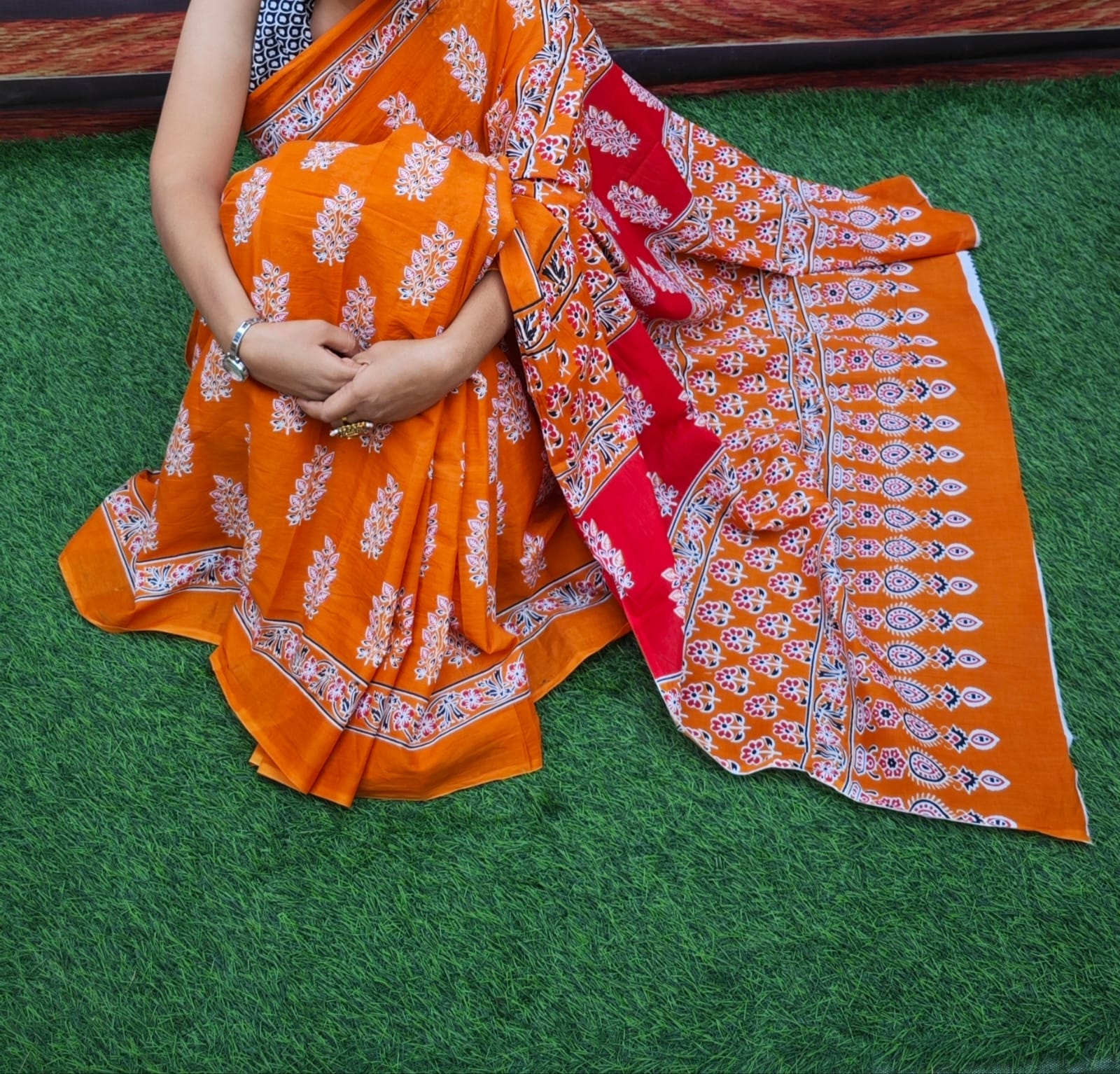 Orange & Red Handloom Cotton Mulmul Saree