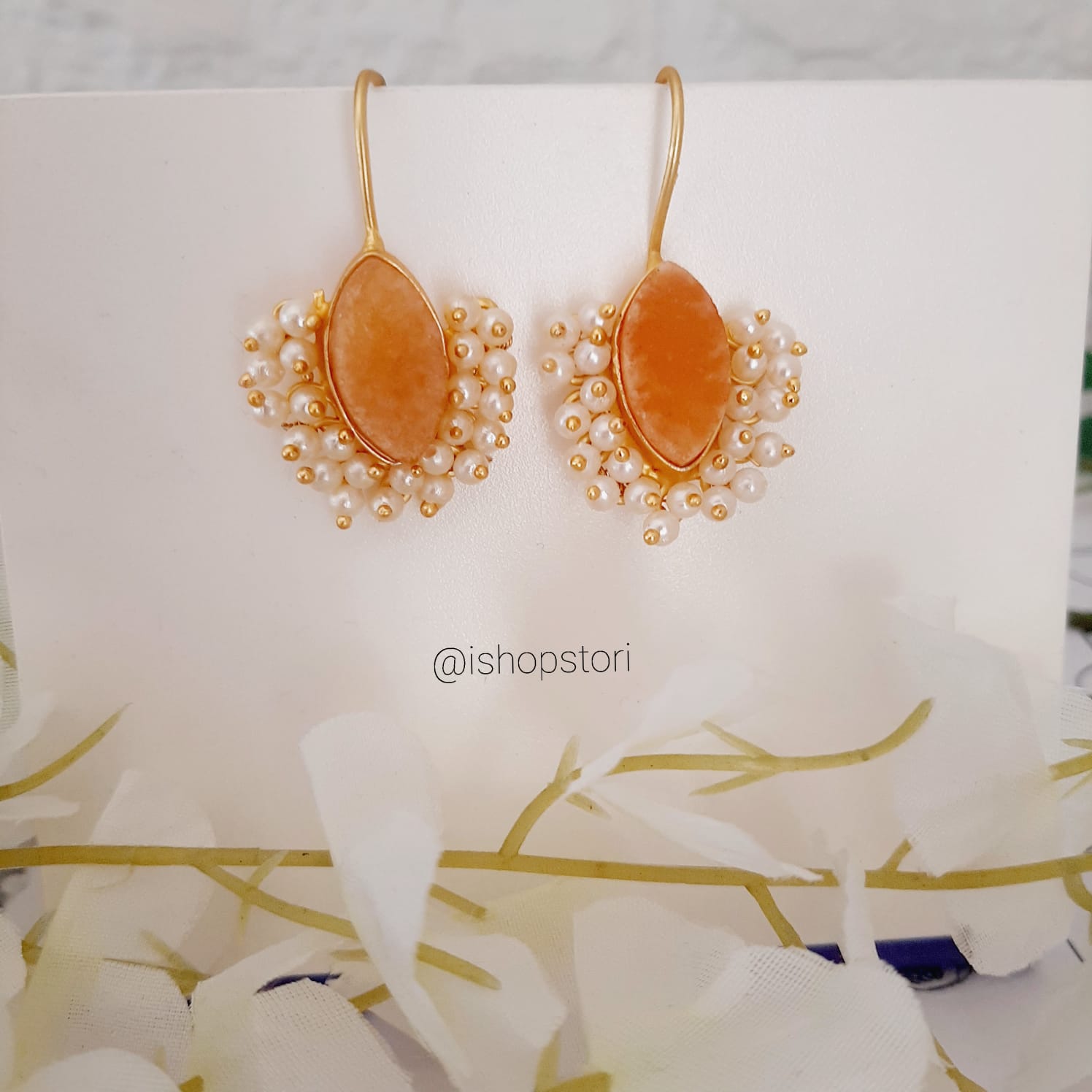 Pallavi Raw Stone & Pearls Earrings - Small