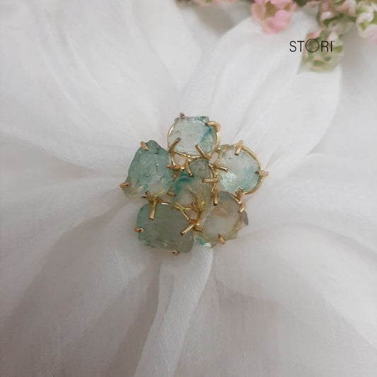 Green Quartz Cluster Clawed Finger Ring