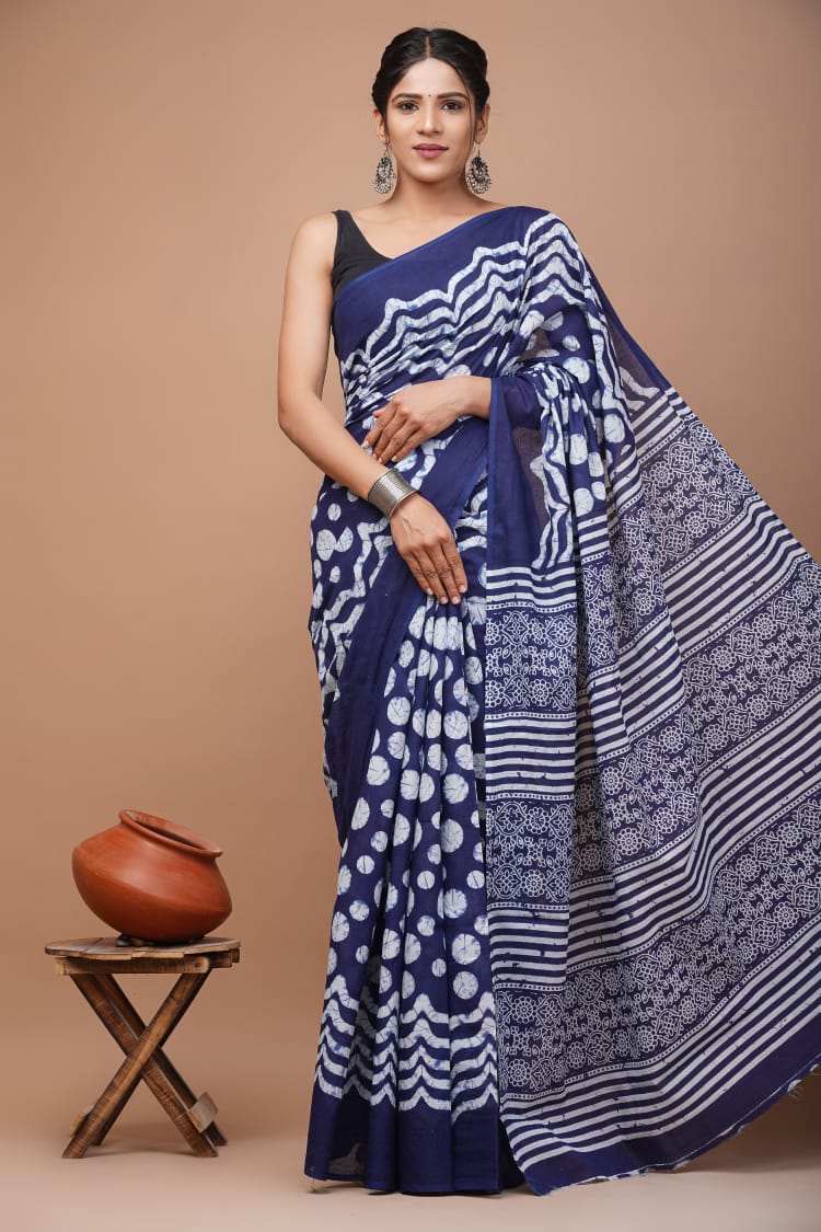 Blue White Pattern Printed Handloom Cotton Mulmul Saree