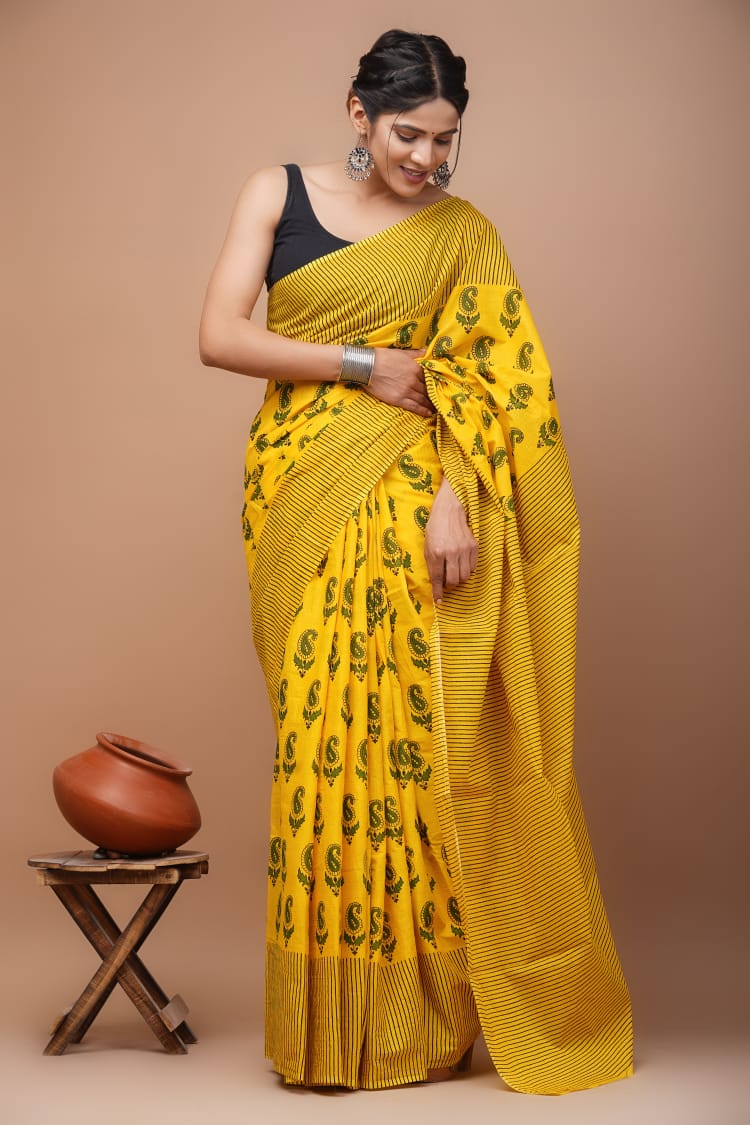 Yellow Black Pattern Printed Handloom Cotton Mulmul Saree