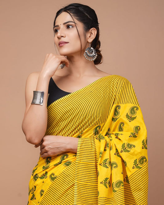 Yellow Black Pattern Printed Handloom Cotton Mulmul Saree