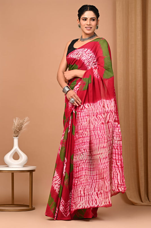 Red Ikat Printed Handloom Cotton Mulmul Saree