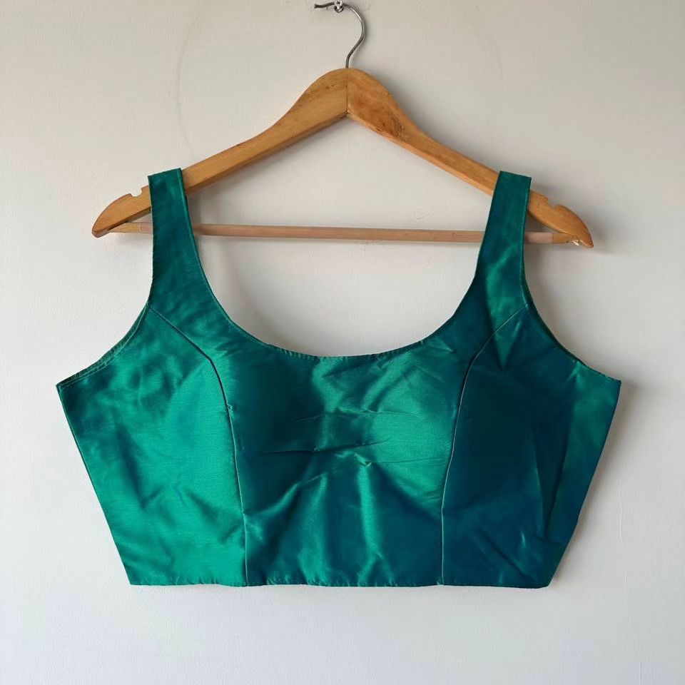 Satin Silk Solid Color Regular Sleeveless Blouse