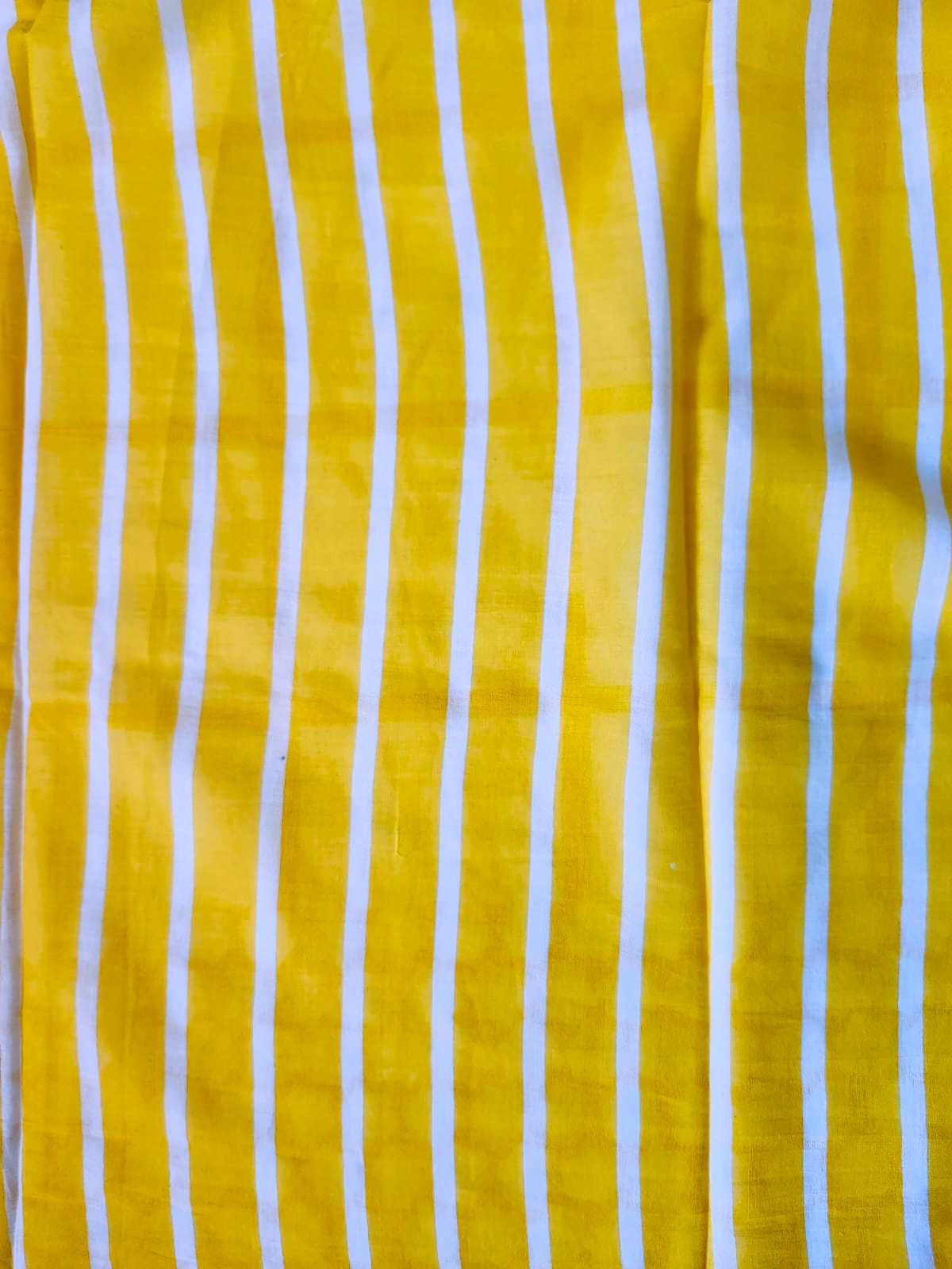 Yellow Chevron Printed Handloom Cotton Mulmul Saree