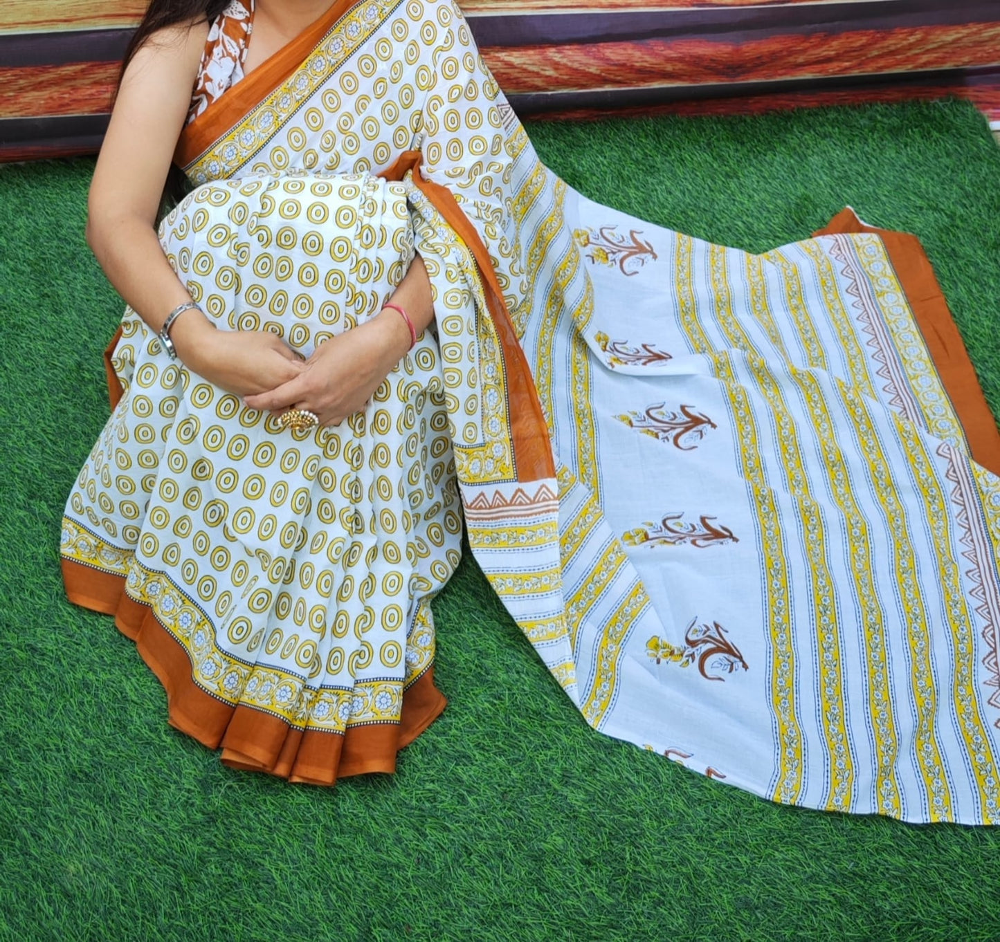 Yellow Alpenliebe Cotton Mulmul Saree