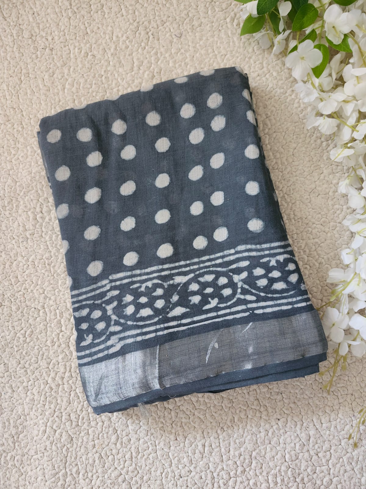 Polka Dots Grey Linen Saree With Silver Zari Border