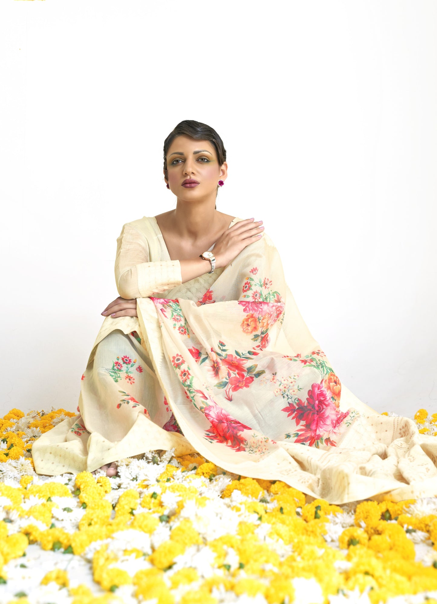 Pearl White Floral Print Lucknowi Chikankari Saree