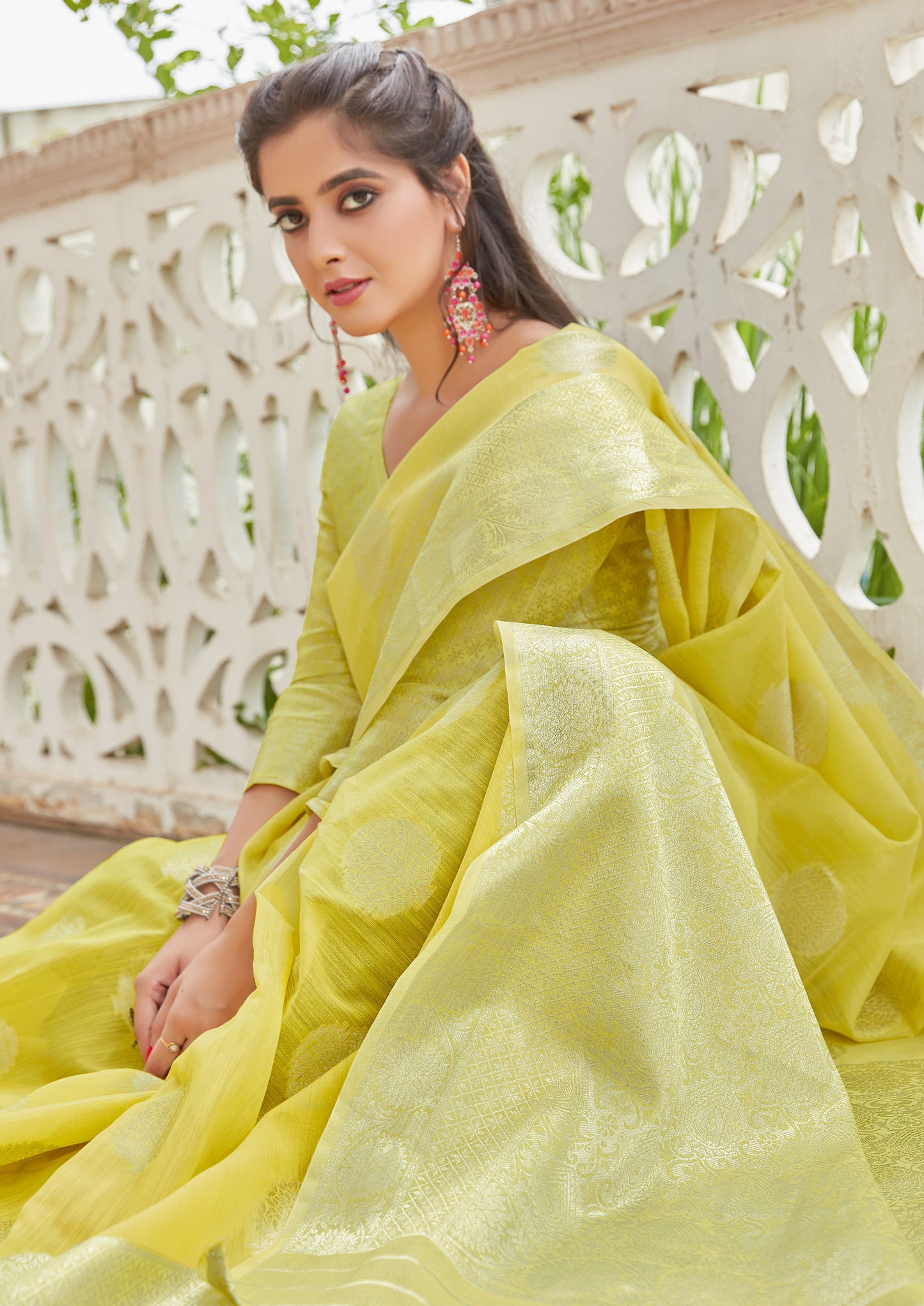 Lime Green Zari Woven Linen Silk Saree