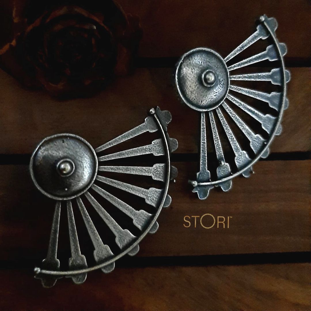 Uchiwa Silver Look Alike Oxidised Earrings