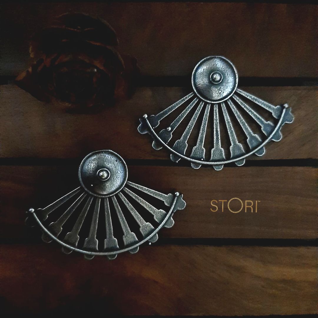 Uchiwa Silver Look Alike Oxidised Earrings