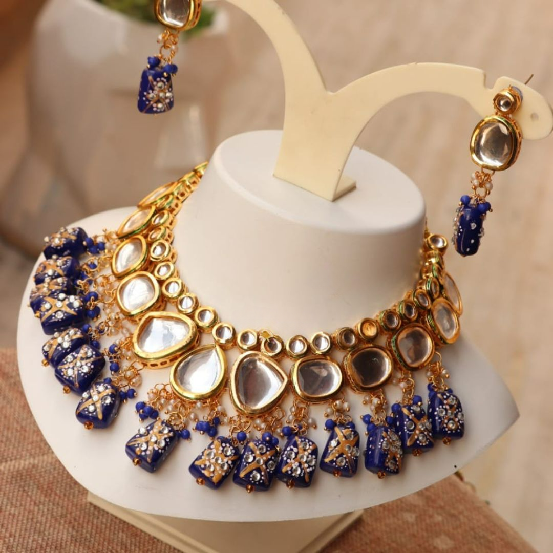 Dark blue kundan stone necklace in a classic choker design.