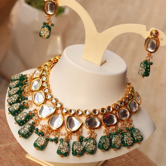 Devayani Emerald Green Tanjore Tumbles Kundan Choker Set