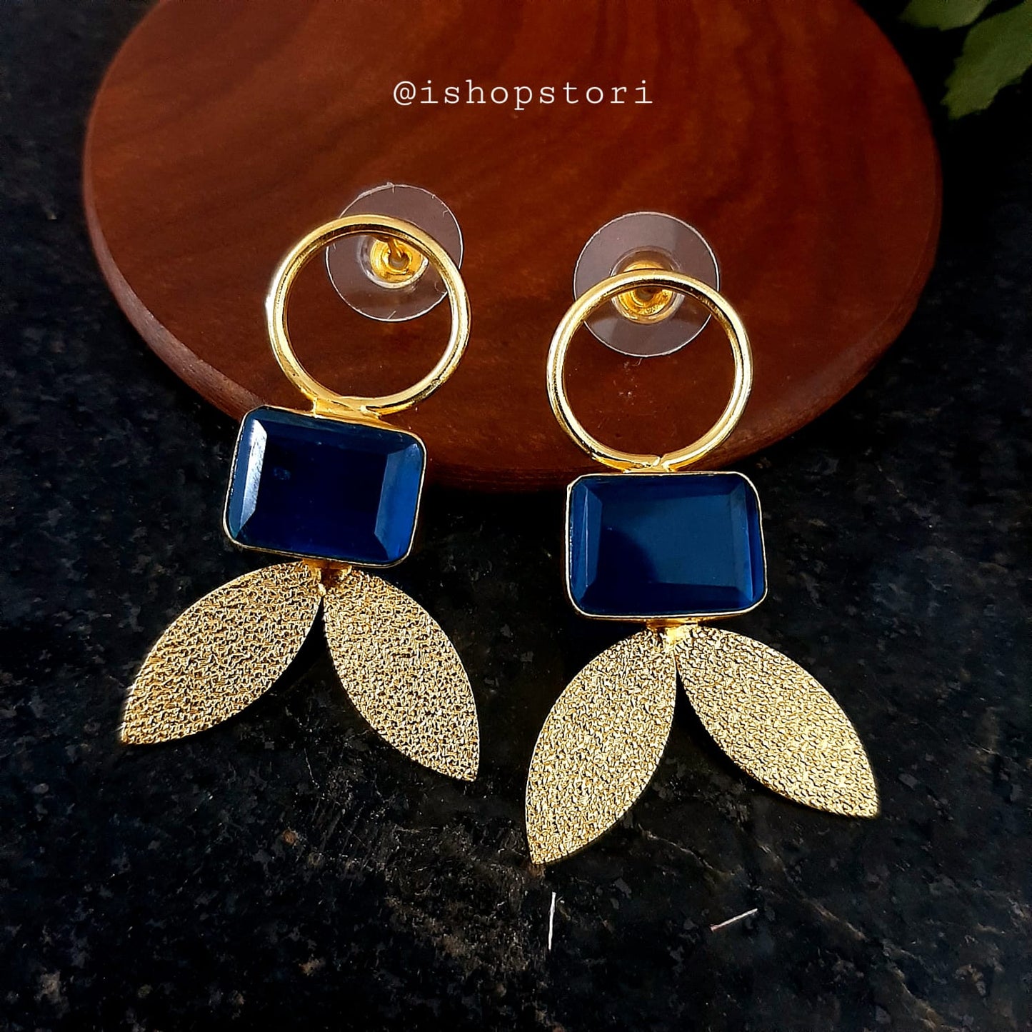 Nivedita Glossy Stone & Golden Petals Earrings