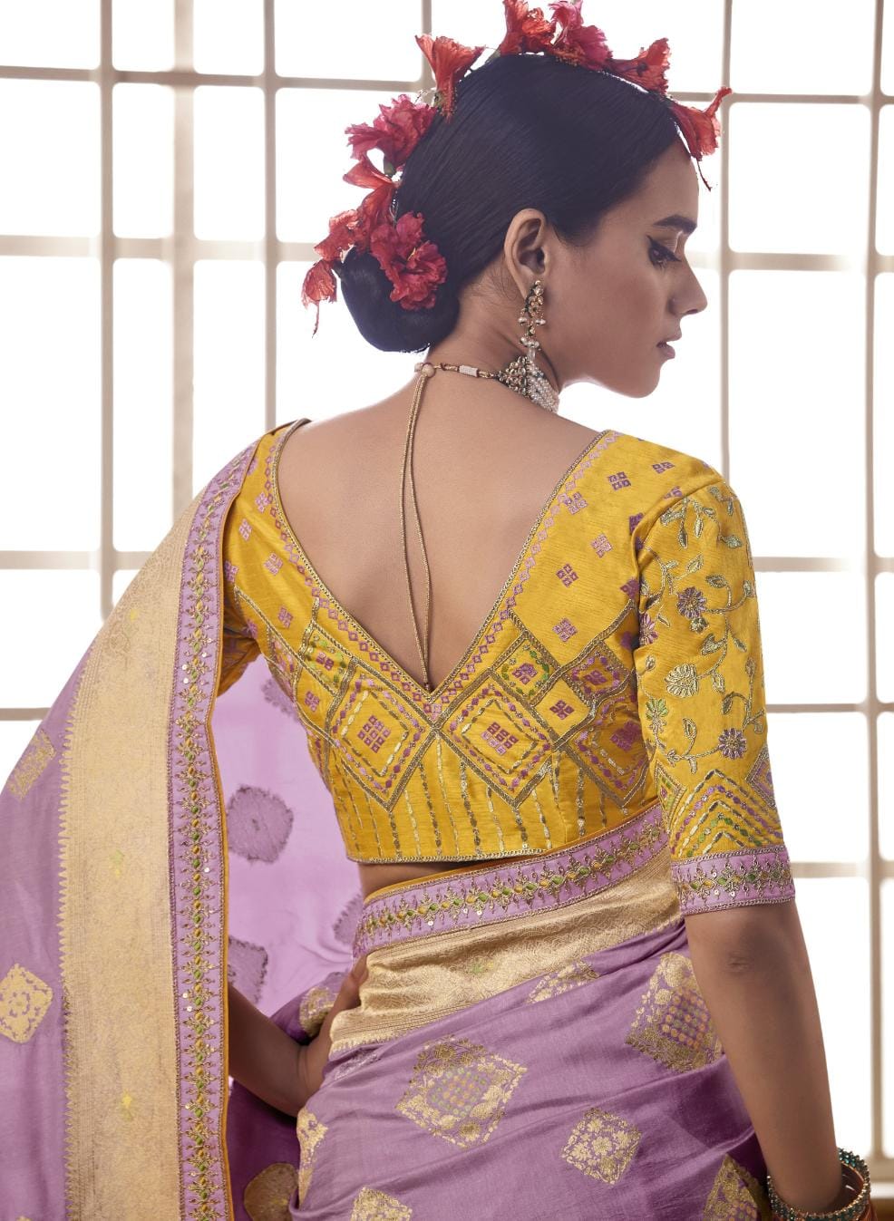 Online Saree Store in India | Buy Designer Saree Online – Vishnu Weaves