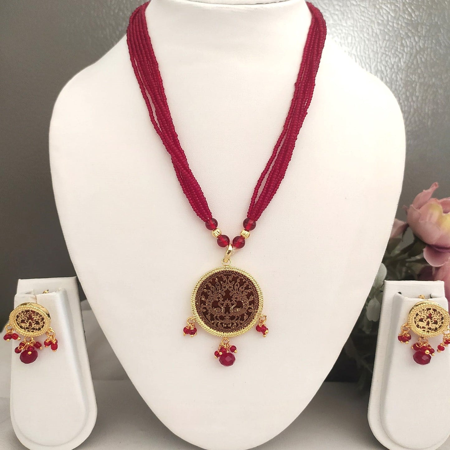 Padmavati Rajasthani Round Thewa Necklace Set